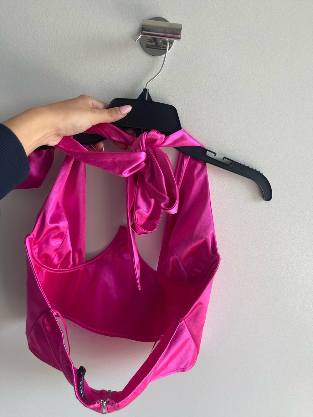 Akira Pink Satin Halter Crop Top - Picture 4 of 5
